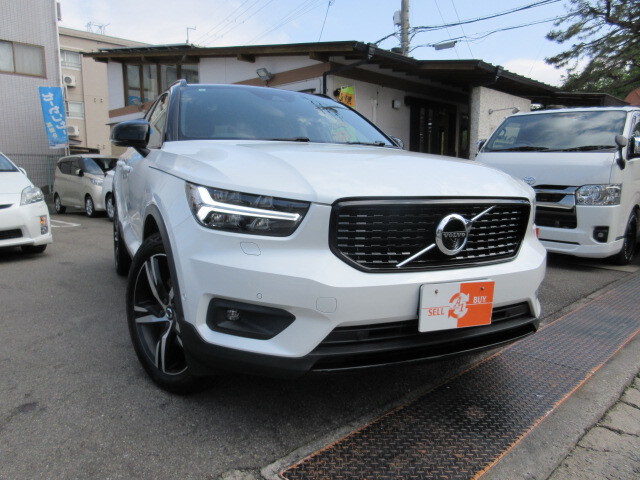 Volvo XC40